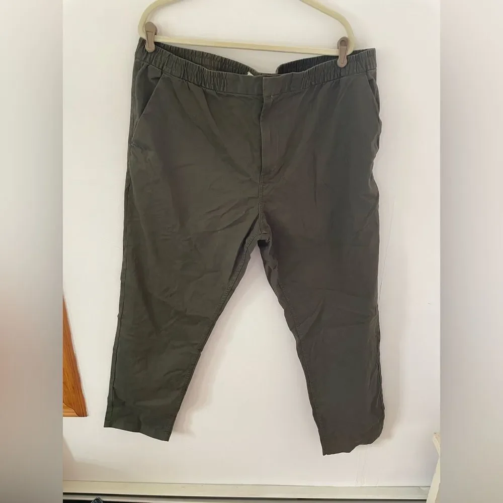 Amazon Men's Dark olive Chinos - Picture 1 of 8